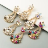 Long star-shaped shell earrings, retro, exquisite, high-end and elegant, with zirconium earrings and horse eyes details Picture
